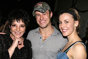 Photo Op - Liza Minnelli at Curtains - Liza Minnelli - Christopher Spaulding - Brittany Marcin