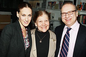 Betrayed Opening - Sarah Jessica Parker - mom Barbara - Pippin Parker