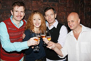 39 Steps Moves to the Cort - Charles Edwards - Jennifer Ferrin - Arnie Burton - Cliff Saunders