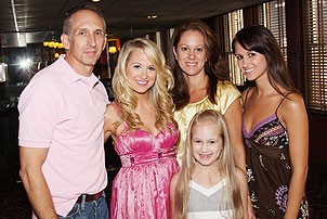 Bailey Hanks Meets the Press - Bailey Hanks with family