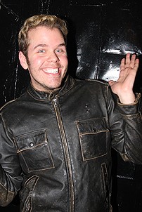 Perez Hilton Show Hopping - Perez Hilton (waving)