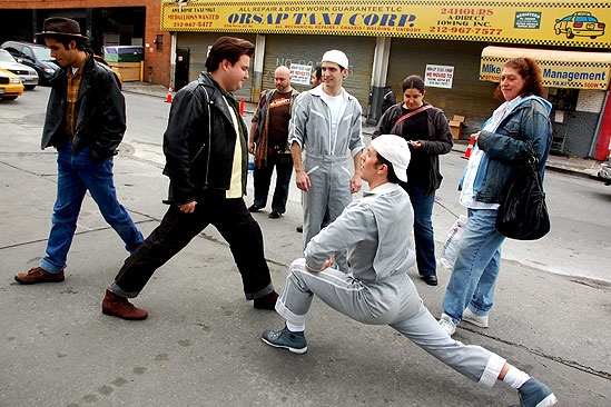 Grease Thanksgiving Day parade – stretching