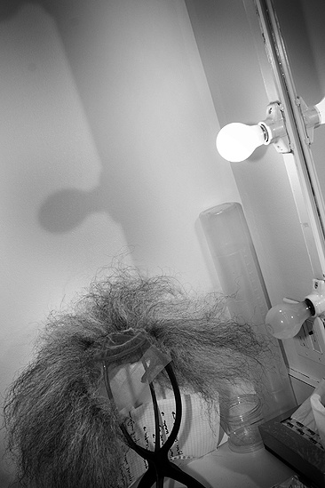 Slava’s Snowshow backstage - wig