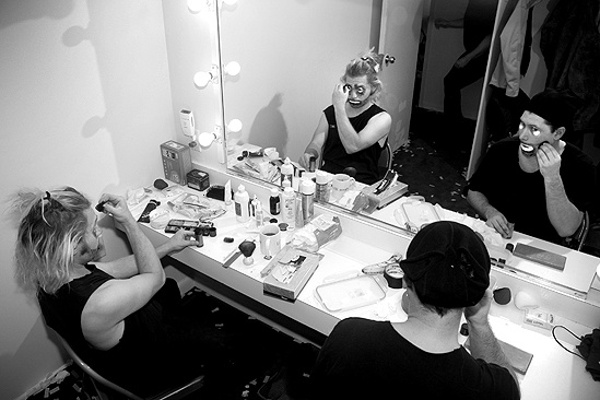 Slava’s Snowshow backstage – getting ready