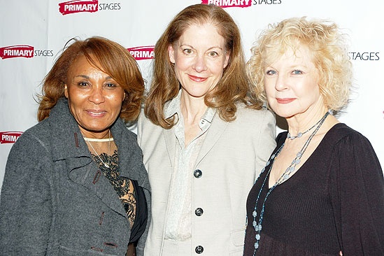 Chasing Manet Opening – Pat Bowie – Hallie Foote – Penny Fuller